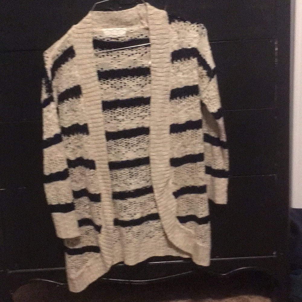Cardigan navy and tan